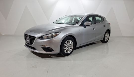 Mazda • Mazda 3