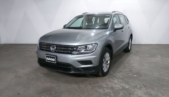 Volkswagen • Tiguan