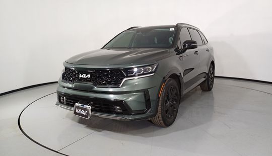 Kia • Sorento