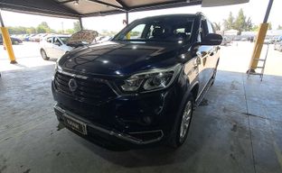 Ssangyong • Rexton