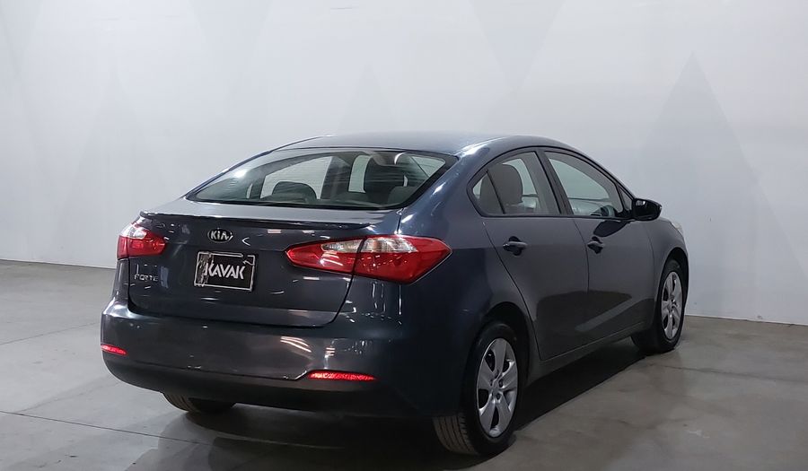 Kia Forte 2.0 LX MT Sedan 2016