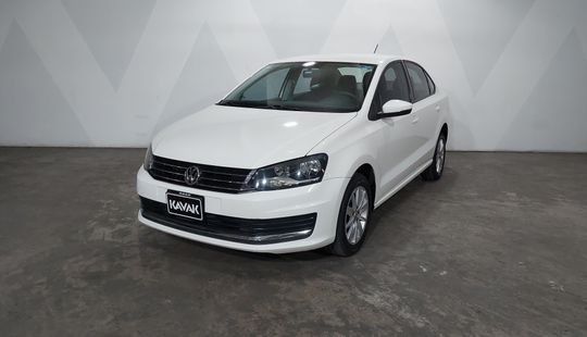 Volkswagen • Vento