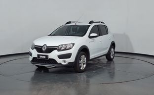 Renault • Sandero Stepway