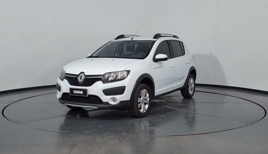 Renault • Sandero Stepway