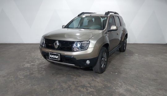 Renault • Duster