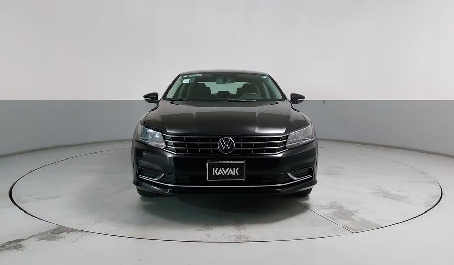 Volkswagen Passat 2.5 COMFORTLINE Sedan 2017