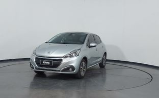 Peugeot • 208