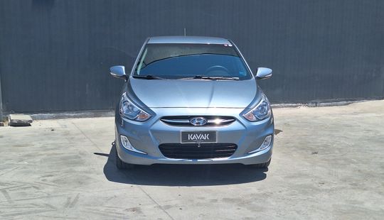 Hyundai • Accent