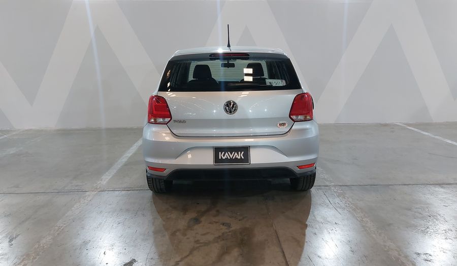 Volkswagen Polo 1.6 STARTLINE AUTO Hatchback 2021