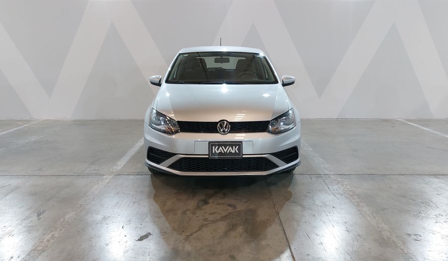 Volkswagen Polo 1.6 STARTLINE AUTO Hatchback 2021