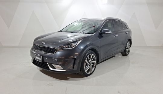 Kia • Niro