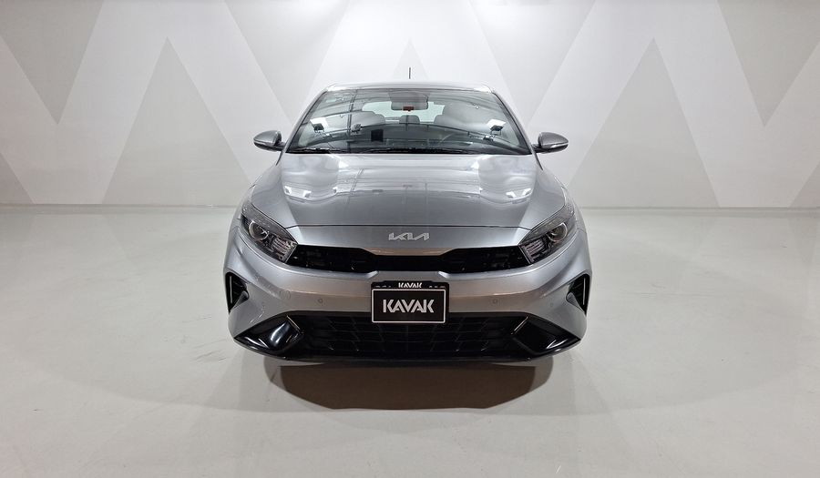 Kia Forte 2.0 EX IVT Hatchback 2022