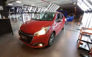 Peugeot • 208