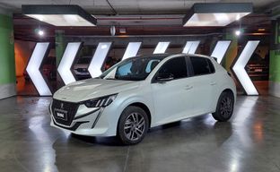 Peugeot • 208