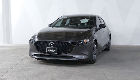 Mazda • Mazda 3