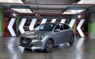 Peugeot • 208