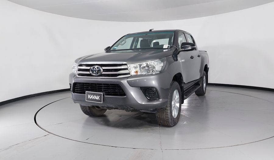 Toyota Hilux 2.7 DOBLE CABINA SR DCAB MID Pickup 2018