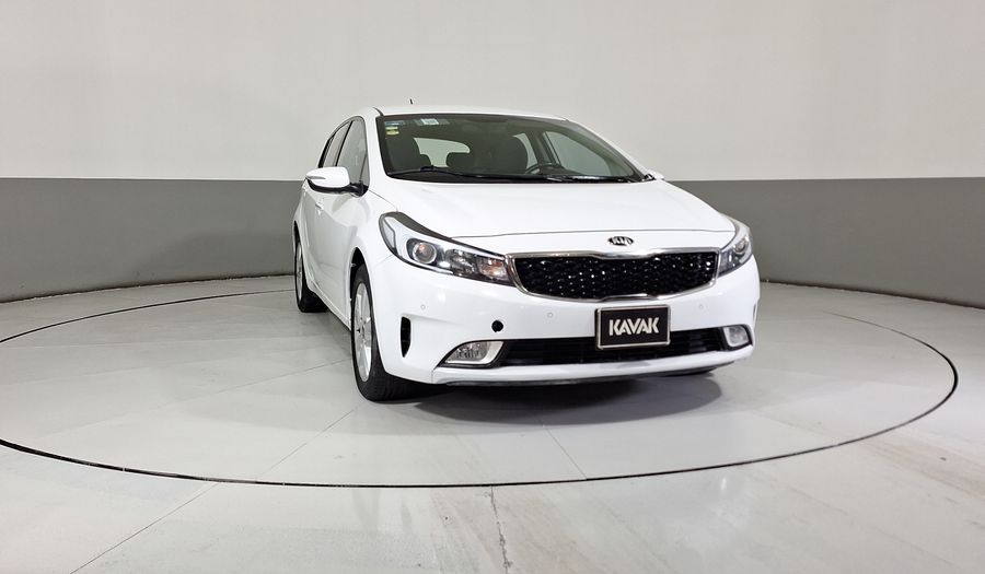 Kia Forte 2.0 EX AT Hatchback 2017