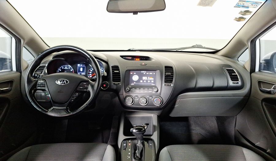 Kia Forte 2.0 EX AT Hatchback 2017