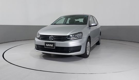 Volkswagen • Vento