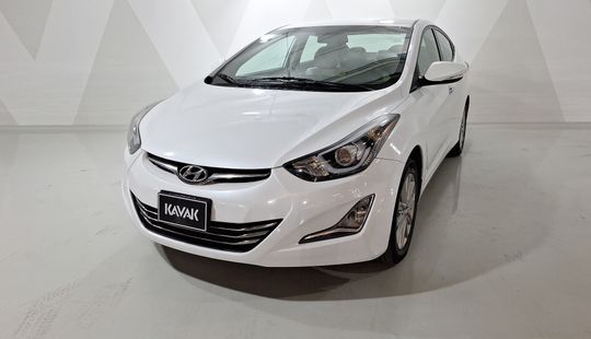 Hyundai • Elantra