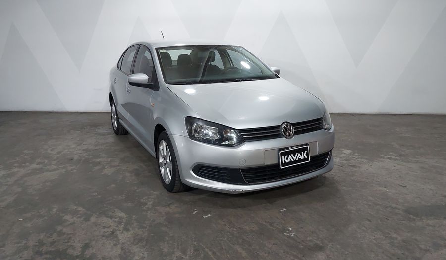 Volkswagen Vento 1.6 ACTIVE TIPTRONIC Sedan 2015