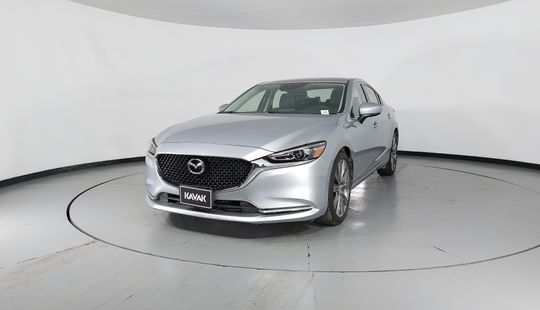 Mazda • Mazda 6