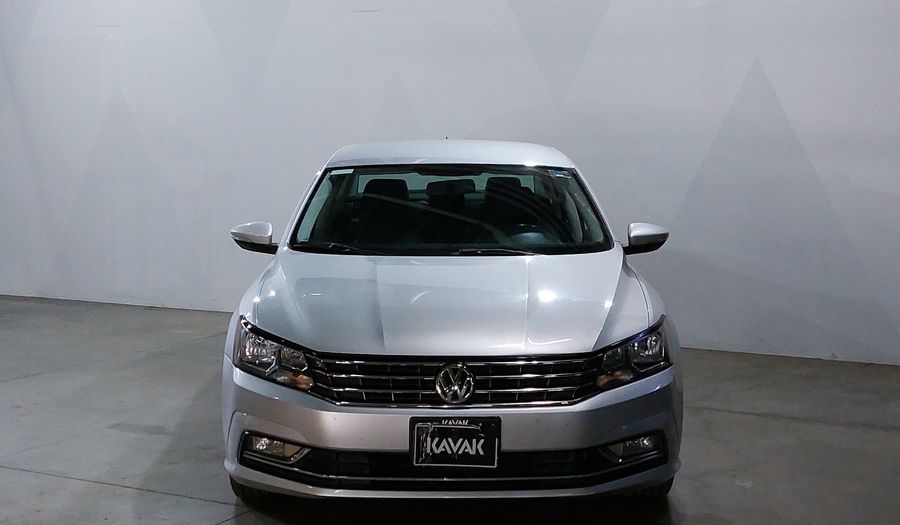 Volkswagen Passat 2.5 COMFORTLINE Sedan 2016