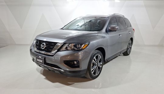 Nissan • Pathfinder