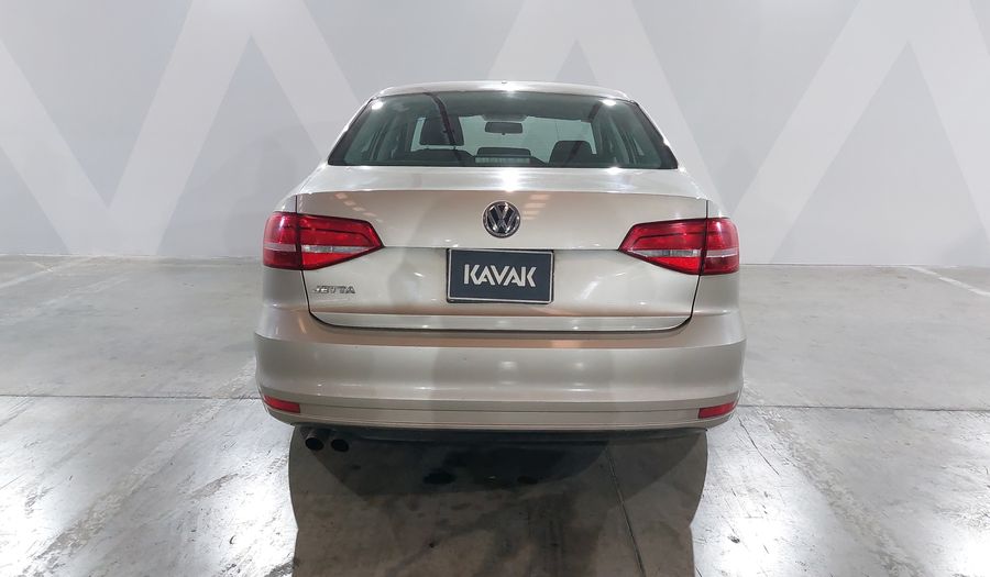 Volkswagen Jetta 2.0 MT Sedan 2015