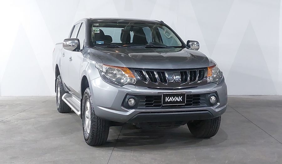 Mitsubishi L200 2.5 GLS DIESEL 4WD Pickup 2019