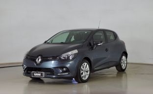 Renault • Clio