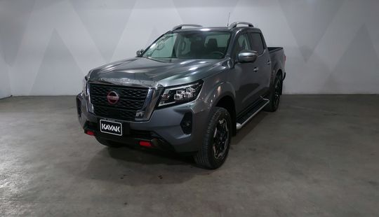 Nissan • Frontier