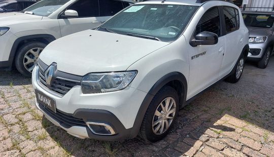 Renault • Sandero