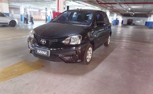 Toyota • Etios