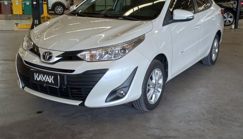 Toyota Yaris SEDAN XS MULTIDRIVE Sedan 2019