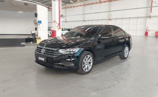 Volkswagen • Jetta