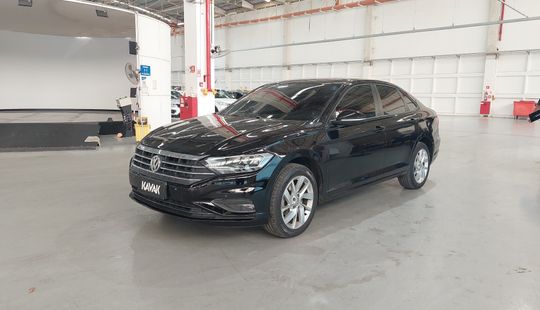 Volkswagen • Jetta