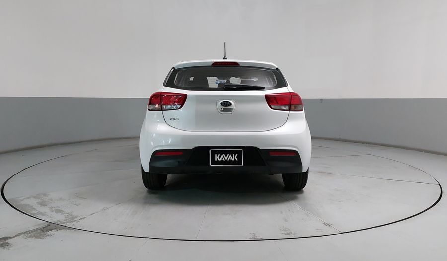 Kia Rio 1.6 LX Hatchback 2020