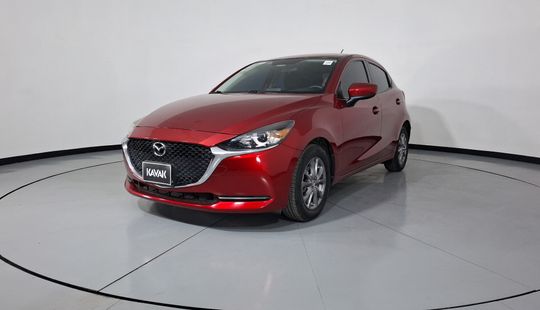 Mazda • Mazda 2