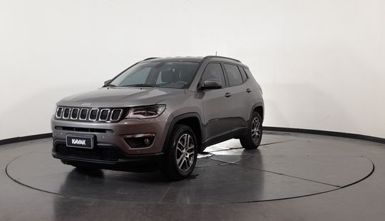 Jeep • Compass