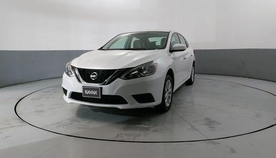 Nissan • Sentra