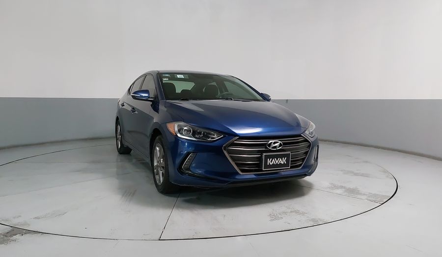 Hyundai Elantra 2.0 GLS PREMIUM AT Sedan 2017