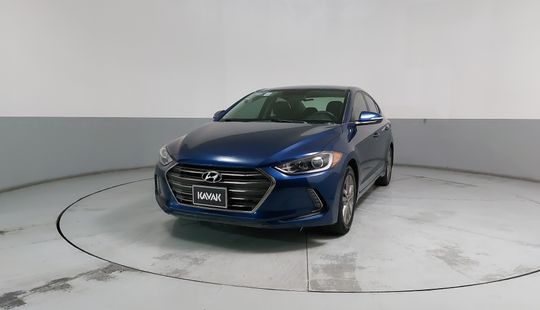 Hyundai • Elantra