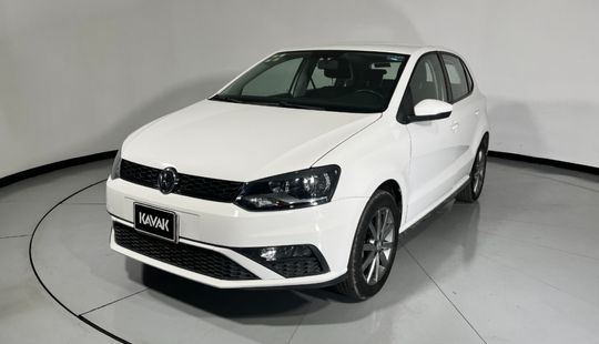 Volkswagen • Polo