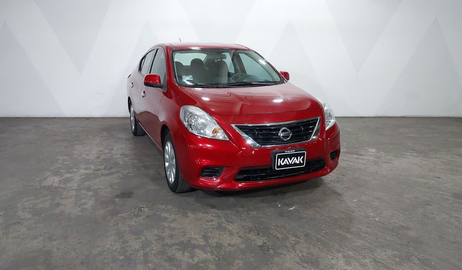 Nissan Versa 1.6 SENSE TA AC Sedan 2014