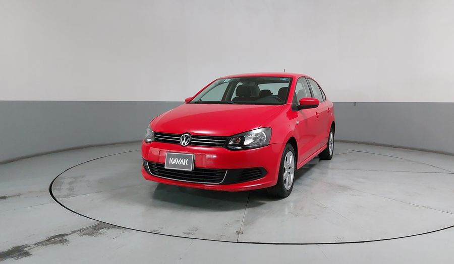 Volkswagen Vento 1.6 ACTIVE MT Sedan 2014