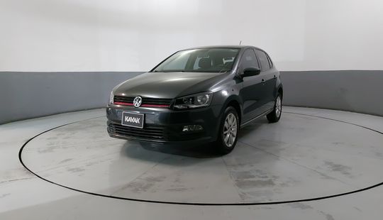 Volkswagen • Polo