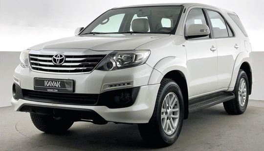 Toyota • Fortuner