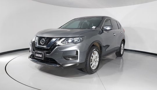 Nissan • X-Trail